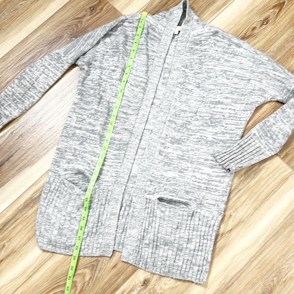 Aritzia Tallis Gray Cardigan Sweater - Picture 8 of 12